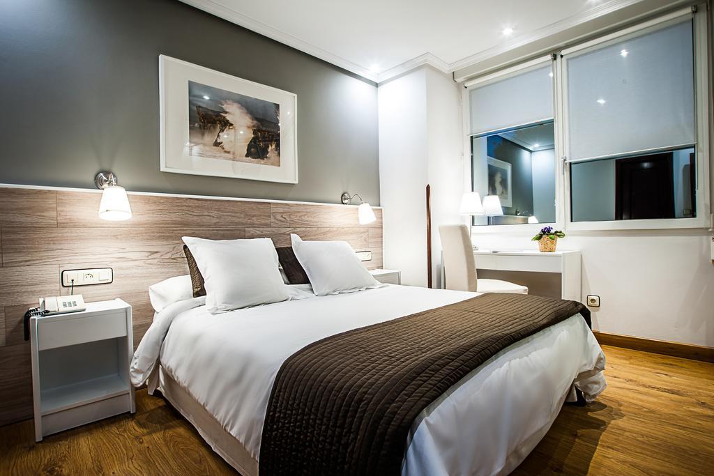 Hotel Don Pepe Ria Ribadesella Bilik gambar